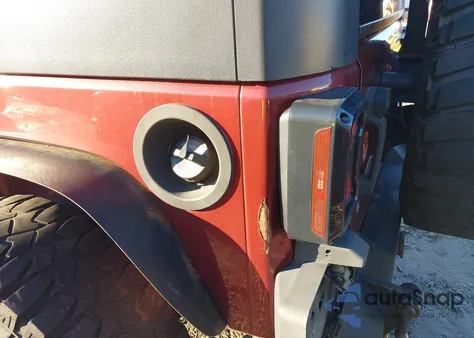 2007 Jeep Wrangler Sahara from USA, damaged, VIN 1J8GB59187L144804